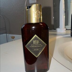 Brown Sugar Babe Nourishing Body Oil - CITY GIRL